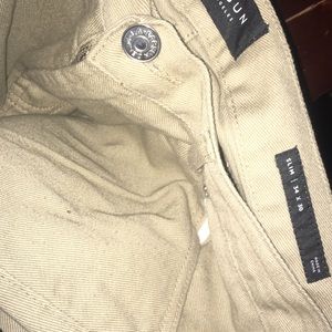 Pacsun jeans 34-30 perfect condition